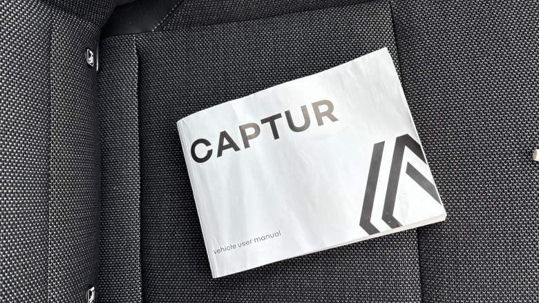 Renault Captur 1.0 TCE 90 Techno 5dr Petrol Hatchback